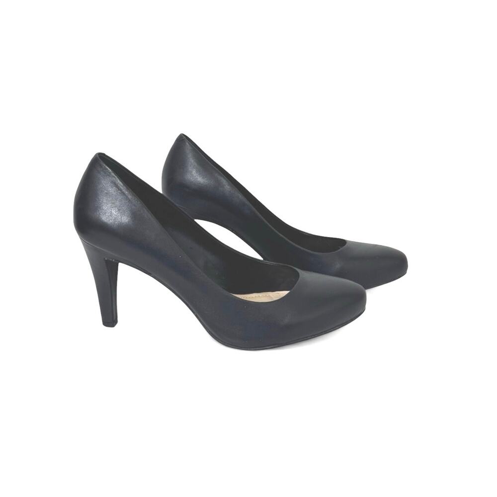 Vince CAMUTO Women’s Black Leather Soft Pointed Toe Pumps Heels Size 8.5 M